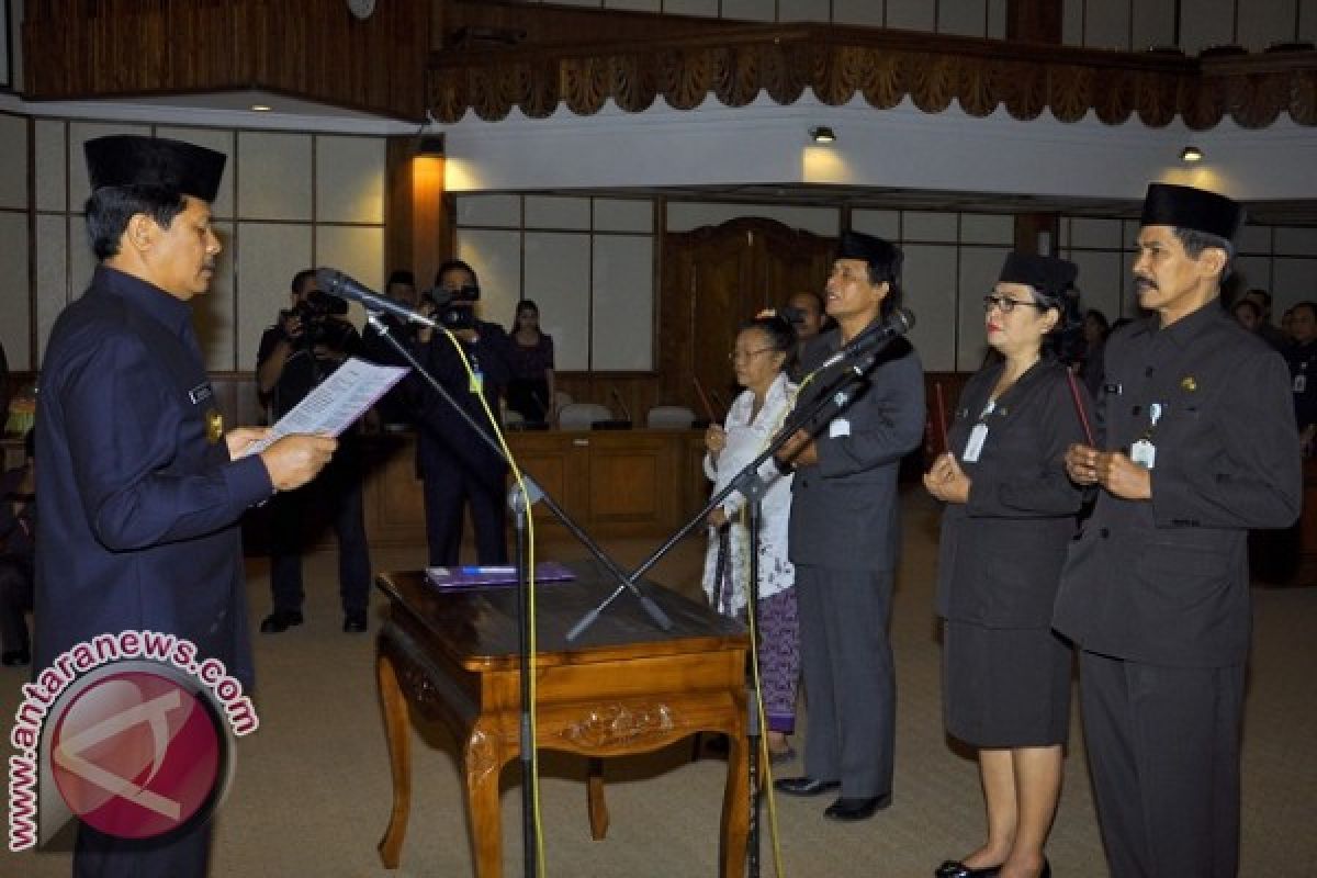 Wagub Bali Minta Pejabat Beri Pelayanan Terbaik