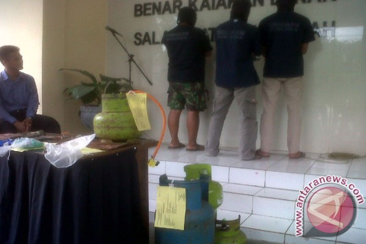 Polres Bogor tangkap pelaku pengoplosan elpiji