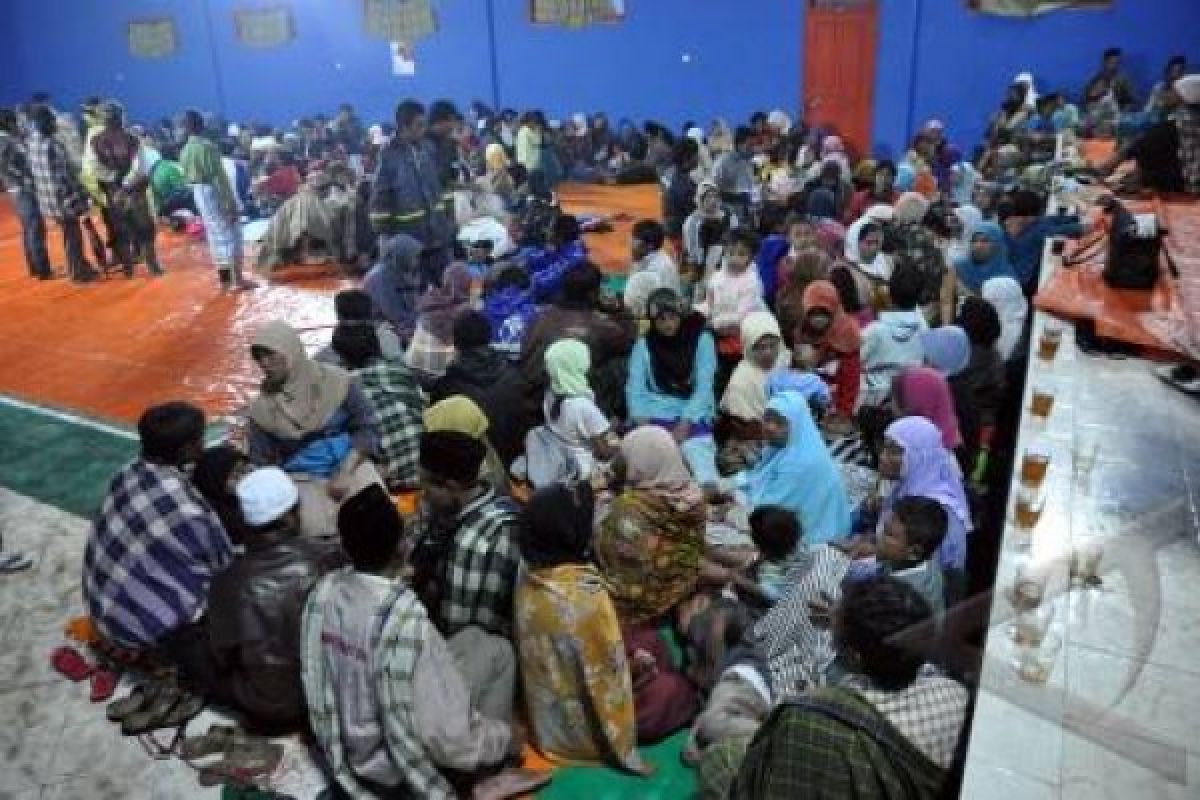 BPBD dirikan tenda pengungsian di tiga kecamatan