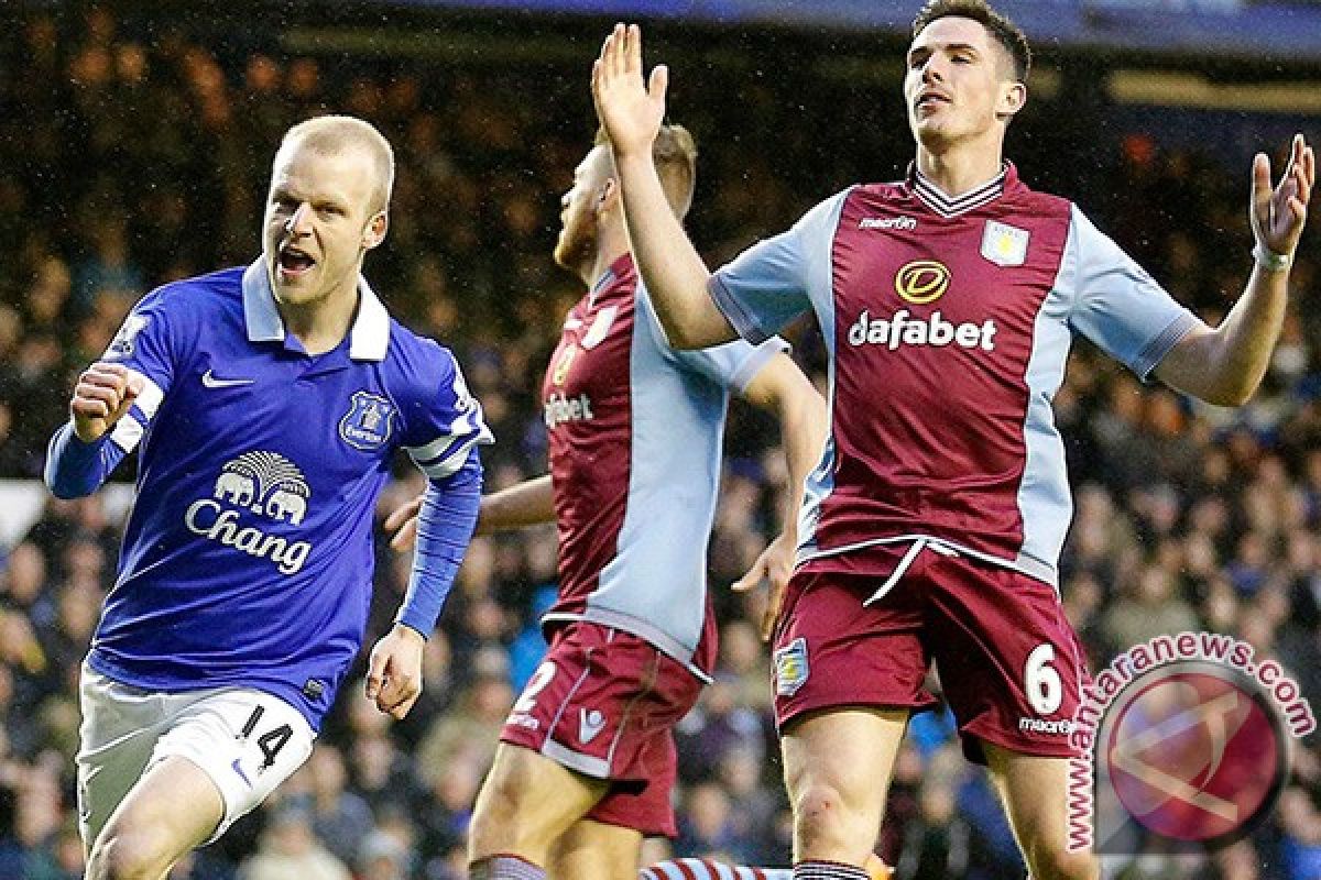 Joe Cole bergabung dengan Aston Villa