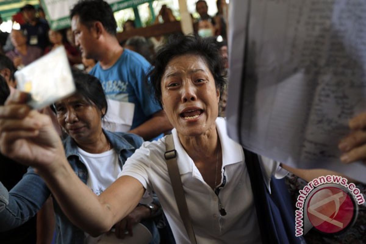 12 juta pemilih Thailand gagal beri suara