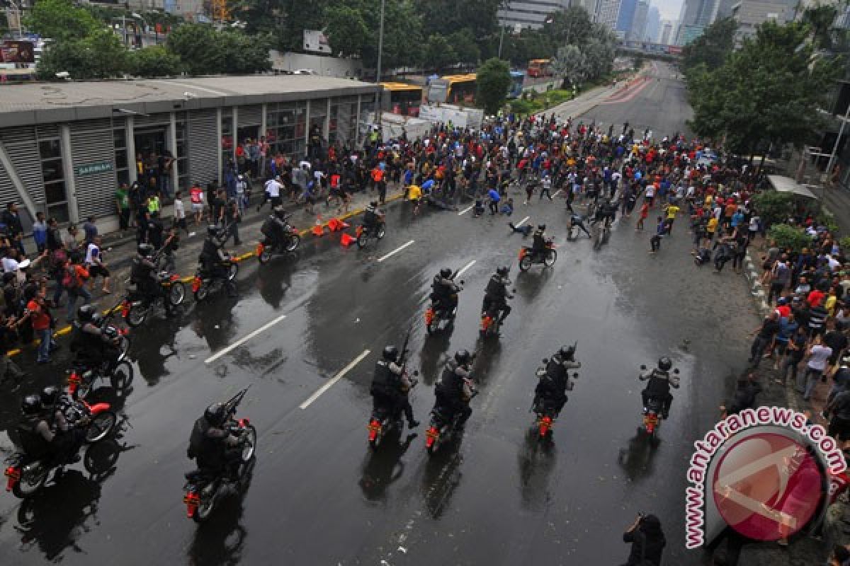 Uji coba pengamanan Pemilu, lalu lintas dialihkan