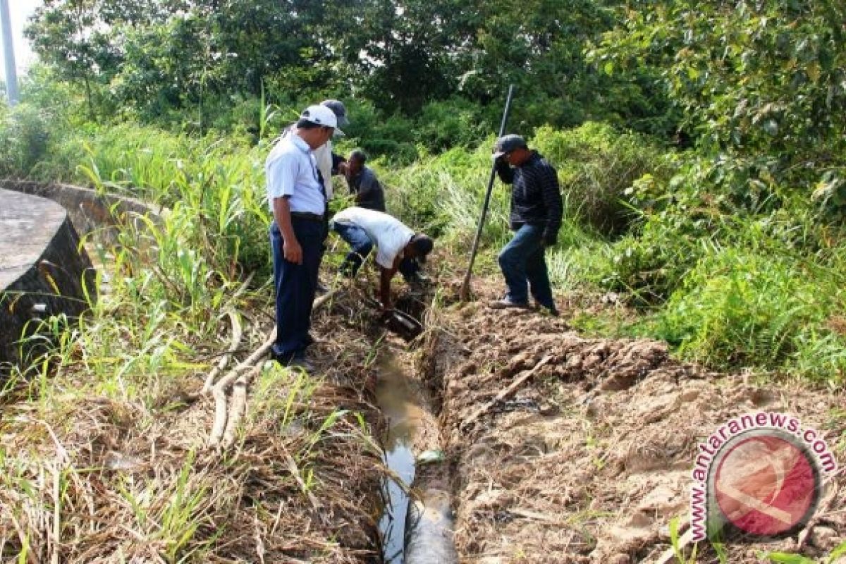 Pipa Distribusi PDAM Penajam Sering Bocor