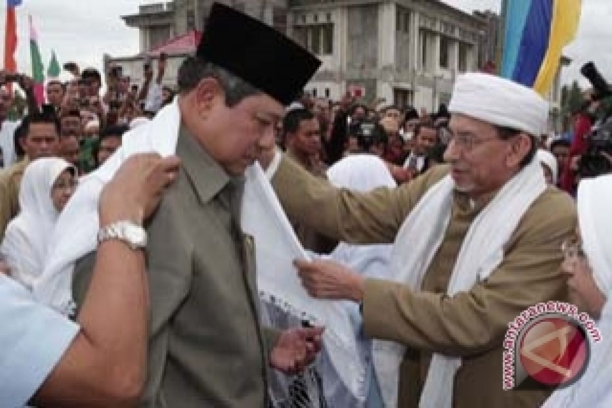 SBY Diminta Tolak Rekomendasi Pemecatan Verna Inkiriwang 