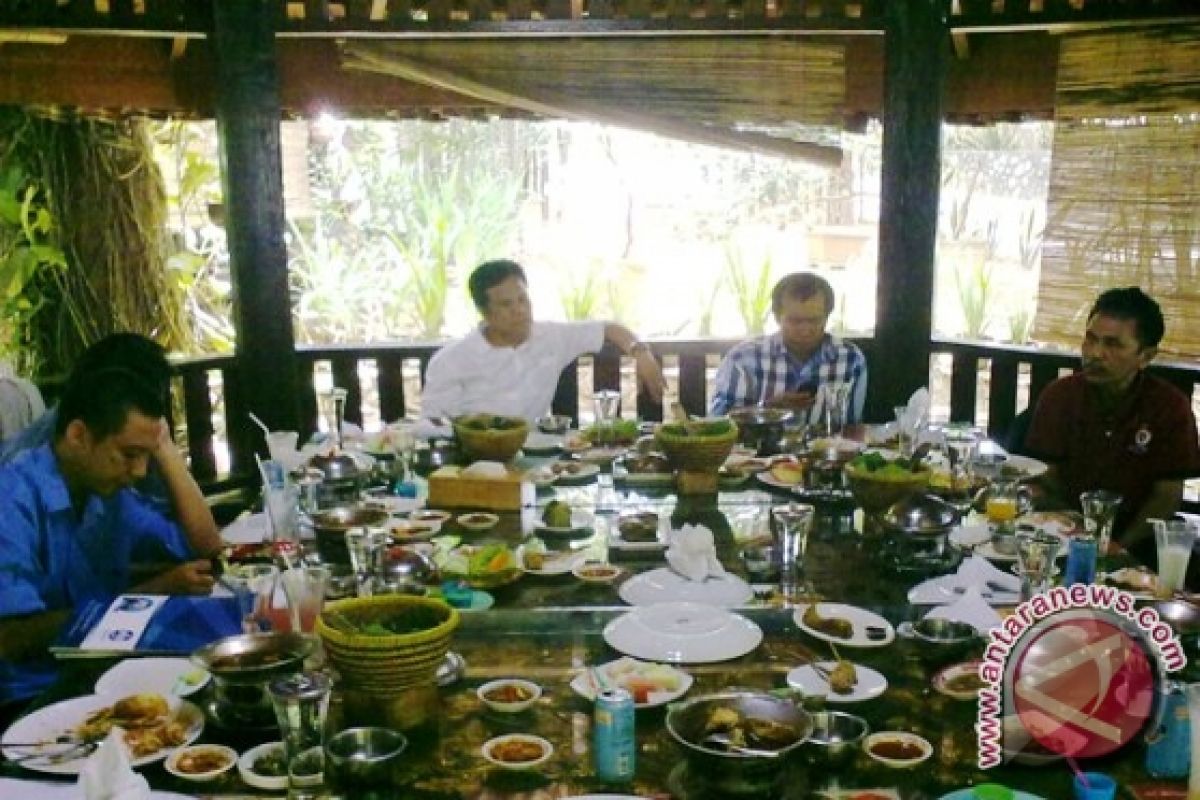 Menpan instruksikan sajikan makanan tradisional ketika rapat