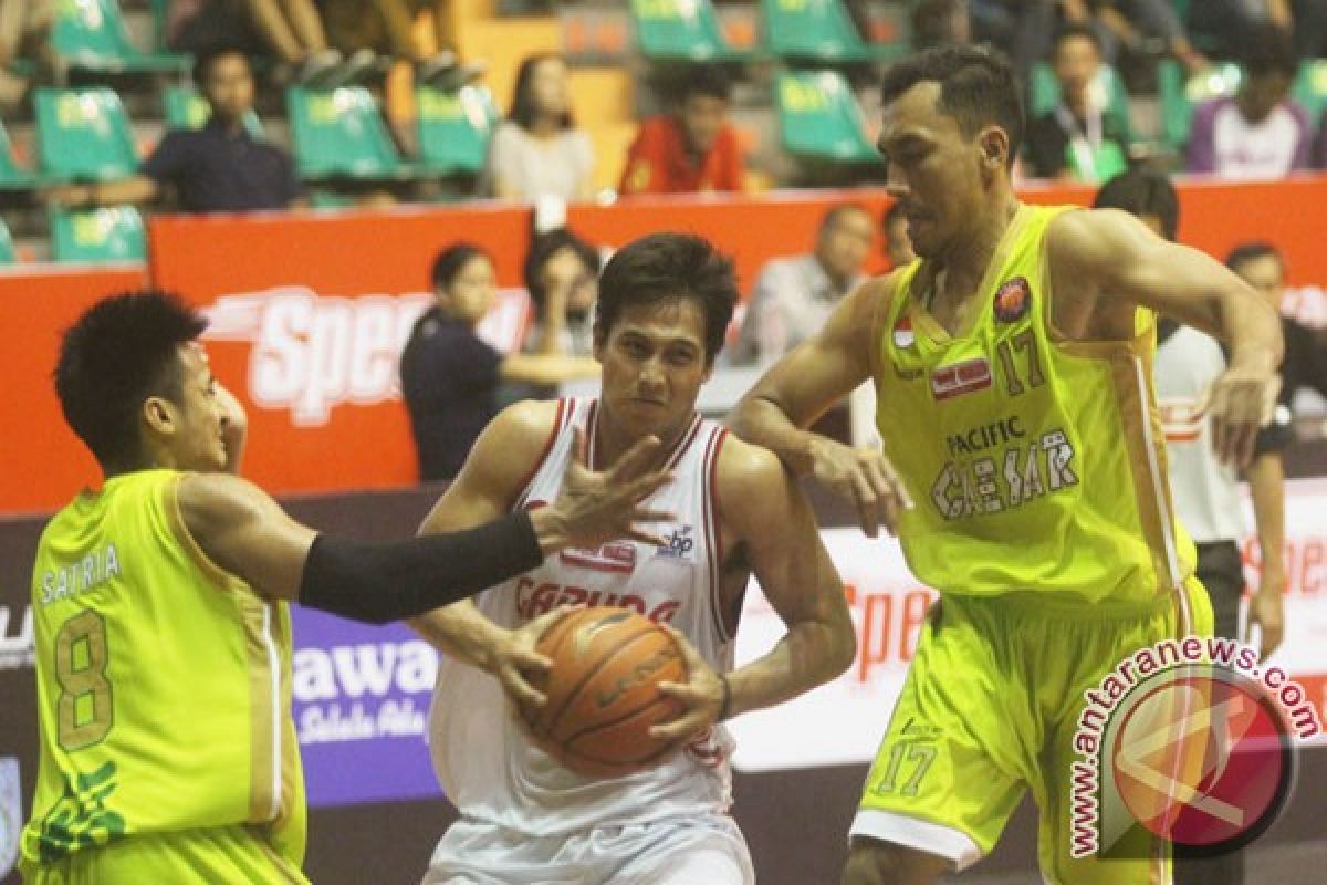 Victor Roring kawal Garuda Bandung lawan Aspac