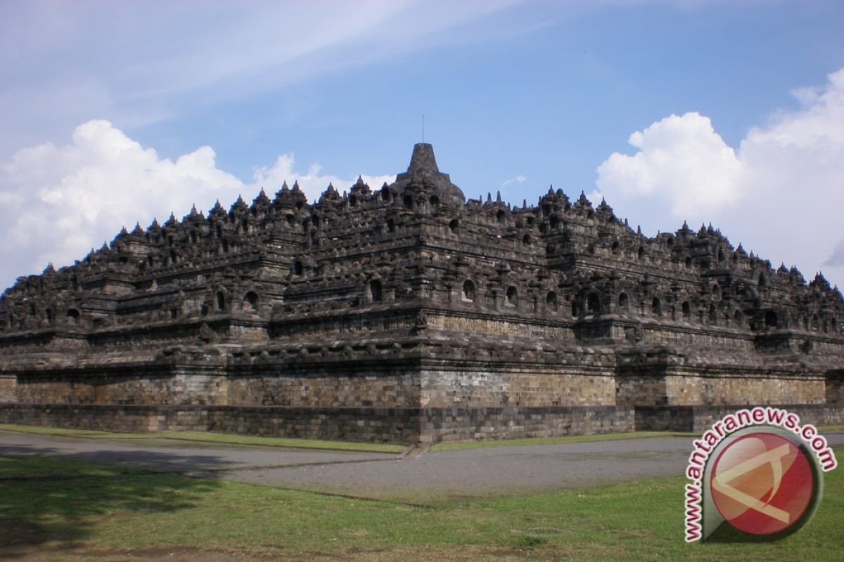 Borobudur Dan Prambanan Ditutup Untuk Kunjungan Wisatawan