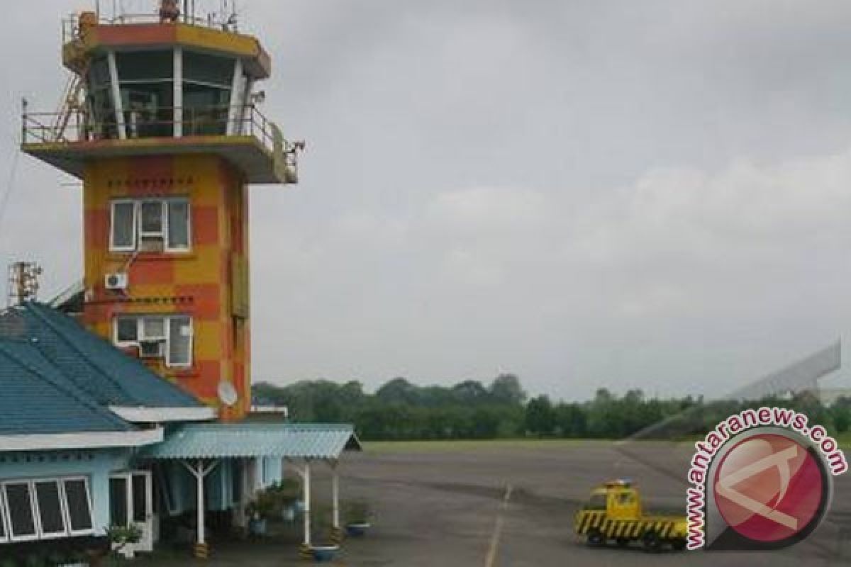 Bandara Malang ditutup karena terdampak abu Bromo