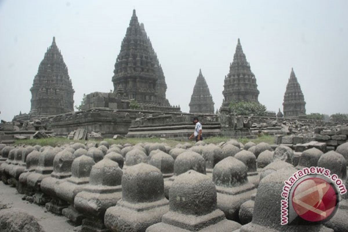 Taman Wisata Candi Borobudur - Prambanan dibuka kembali