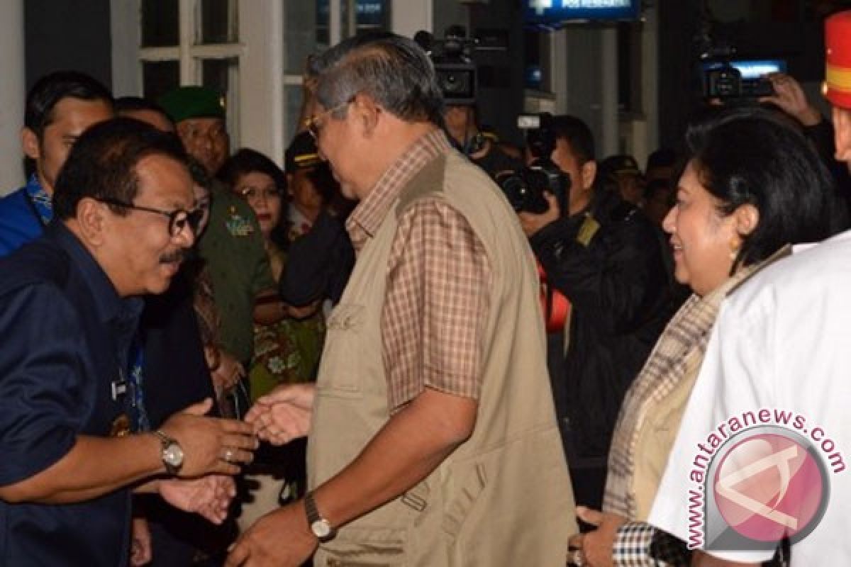 Soekarwo akui SBY puas persiapan Kongres Demokrat di Surabaya