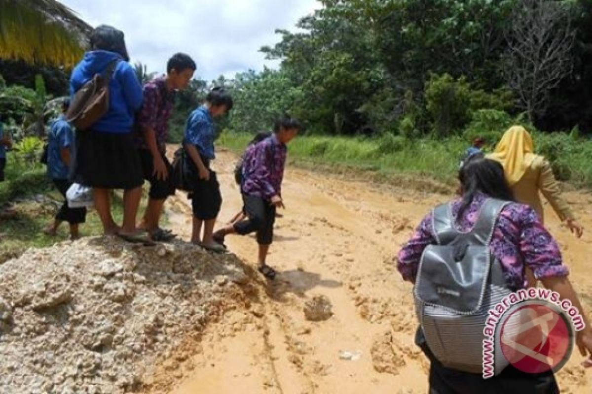 Disdik tunda pemindaian LJUN pelajar Enggano