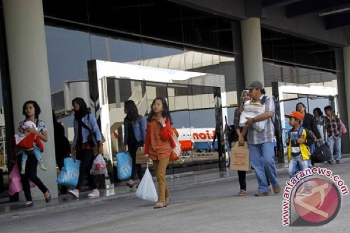 Bandara Hang Nadim kembali buka setelah penutupan 13 jam