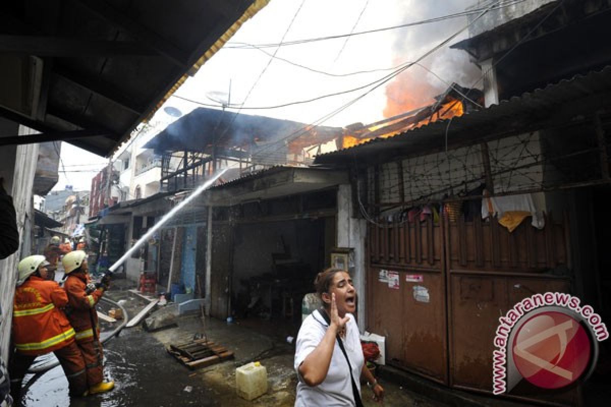 Besok pemilu, RS dan pemadam kebakaran tetap beroperasi 