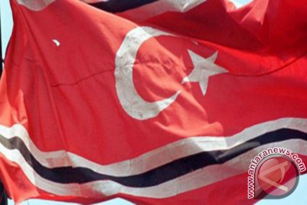 Polisi usut pengibaran bendera bulan bintang di Banda  Aceh