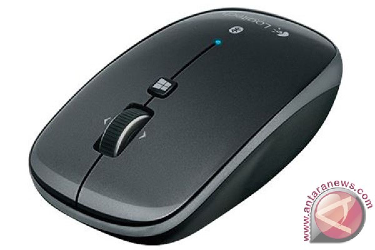 Mouse Logitech M557 irit, baterai bisa setahun