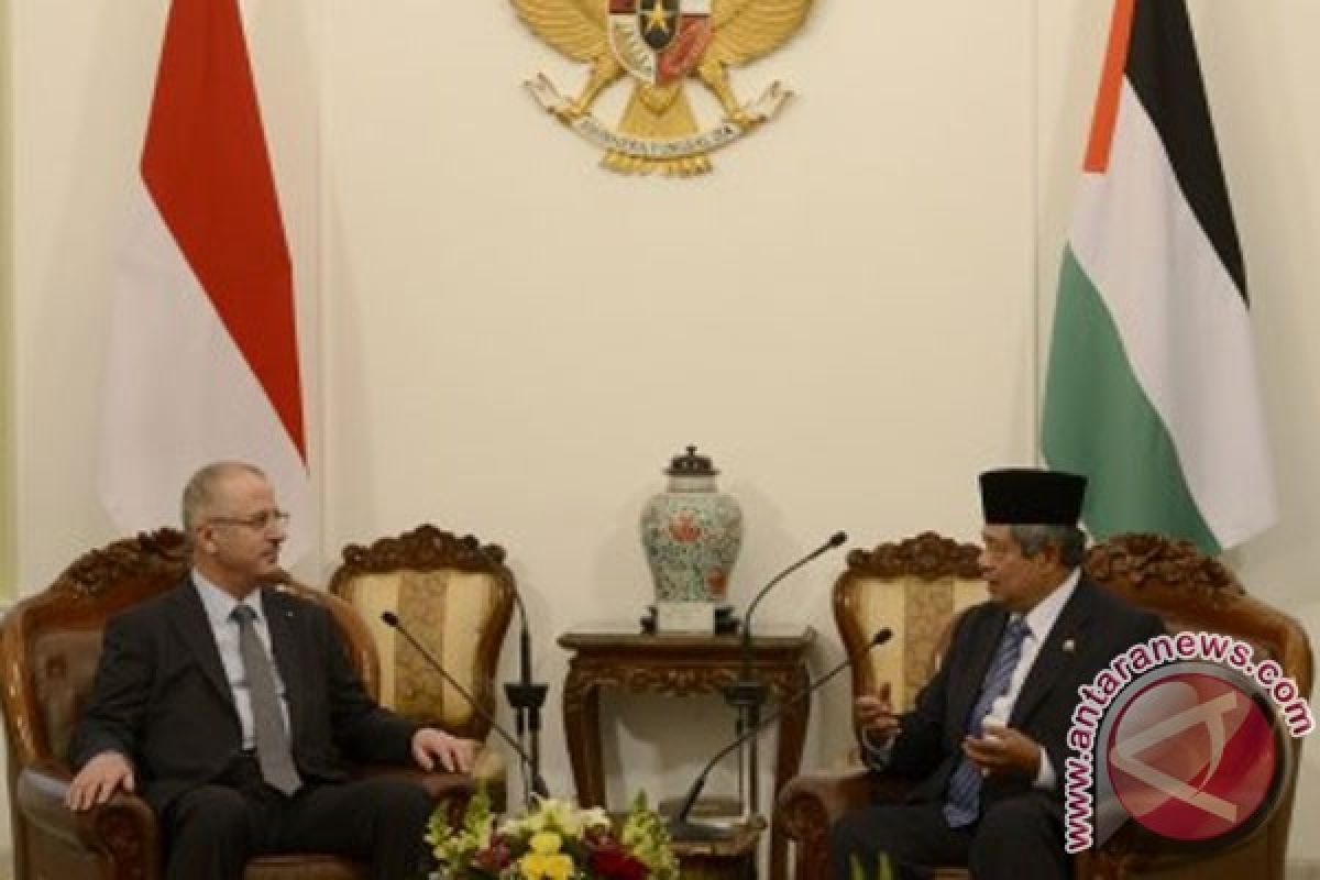 Indonesia, Palestine Agree to Intensify Economic Cooperation, People-to-People Contact 