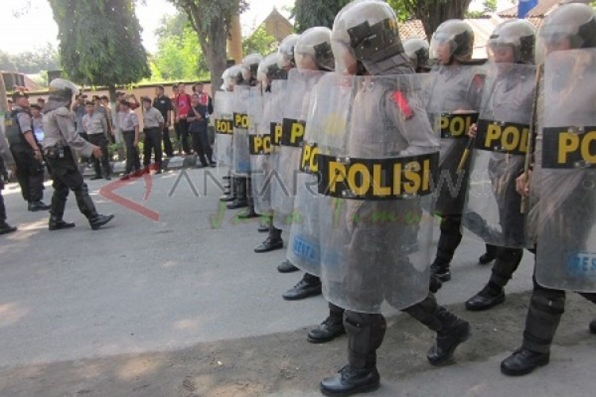 Polisi Meninggal pada Kerusuhan Penggemar Spartak