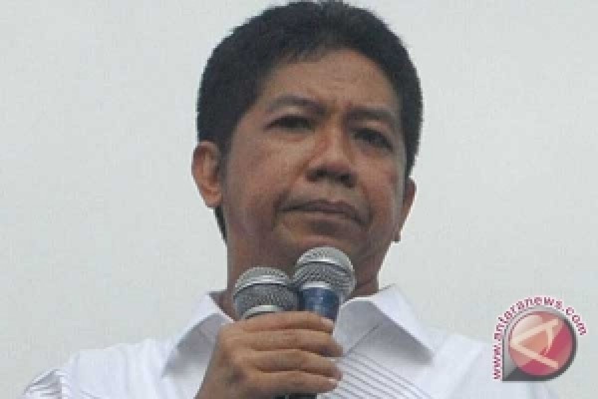 Effendi Ghazali Protes MK yang Tak Konsisten