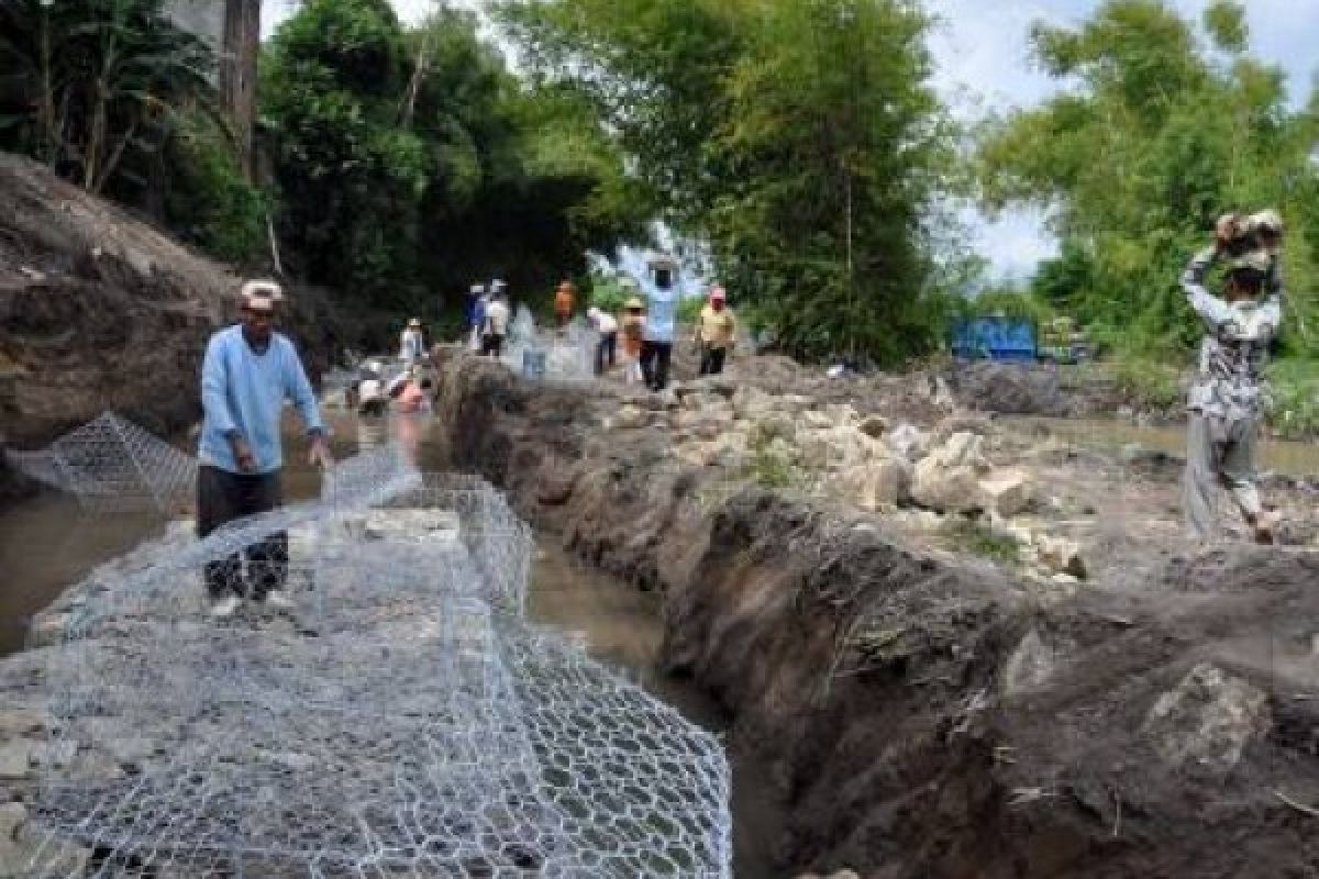 Pemprov Jateng Siapkan Rp45 Miliar Tanggulangi Banjir-Longsor