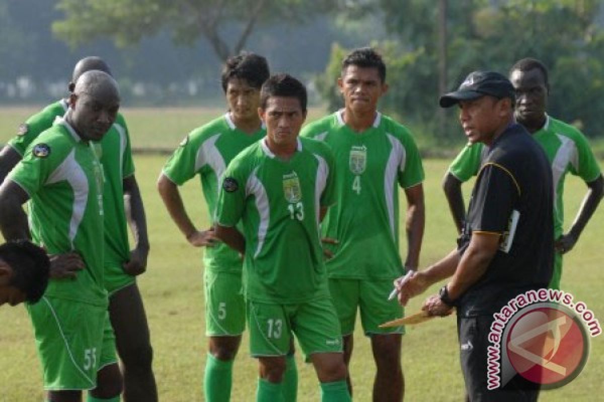 Persebaya gagal balas kekalahan dari Persipura