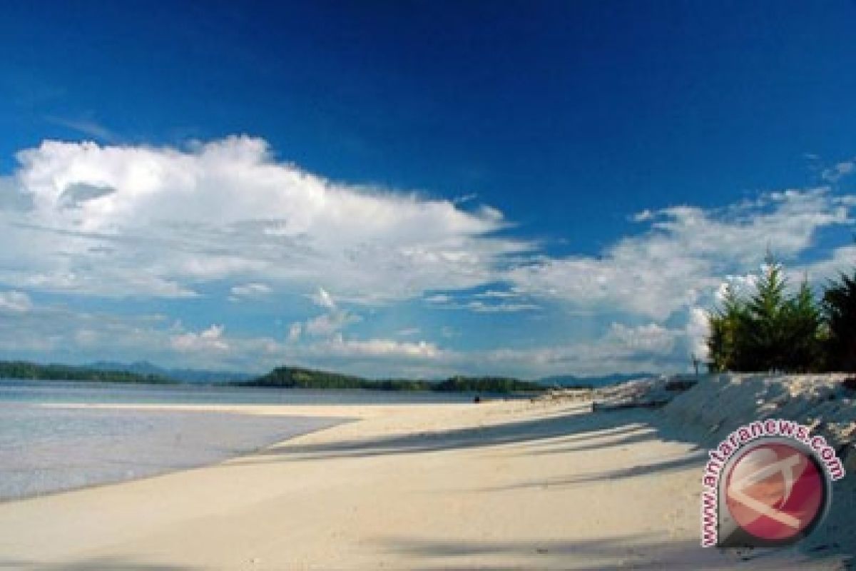 Pulau Saronde Lokasi Wisata Alternatif Di Gorontalo 