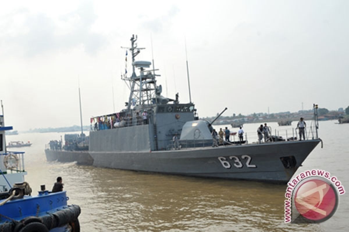 Pencarian empat ABK KRI layang-635 terus dilakukan