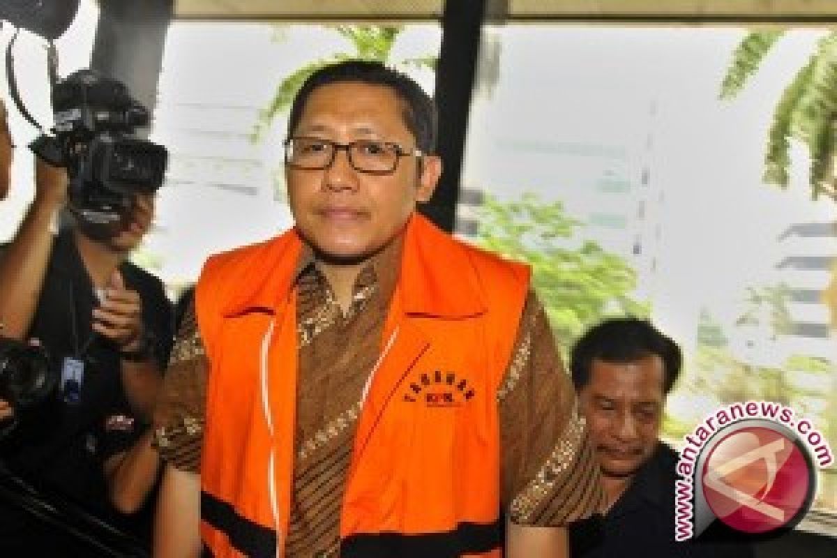 Anas Urbaningrum segera dijerat pasal pencucian uang