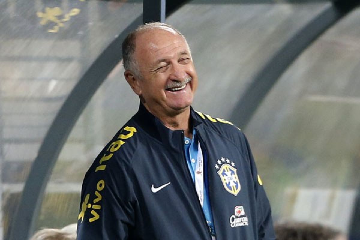 Scolari larang skuad Brasil berhubungan seks berlebihan