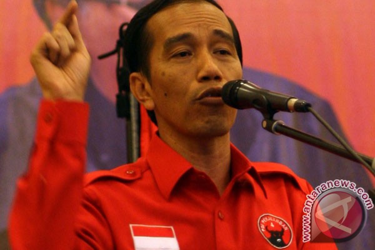 Jokowi jelajahi gedung bersejarah pada kampanye perdana