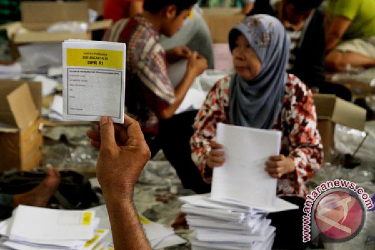 Pelipatan surat suara ditargetkan selesai bulan ini