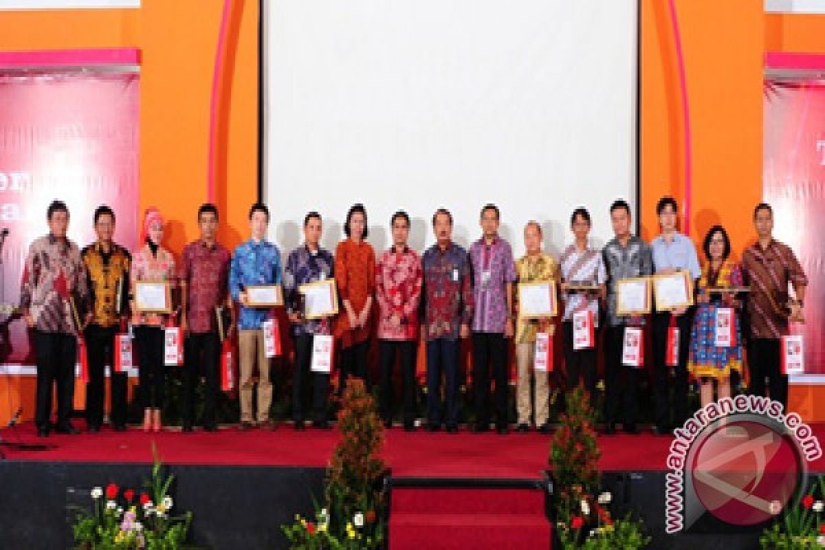 NEC Indonesia Awarded Best Supplier Award by Telkom Indonesia