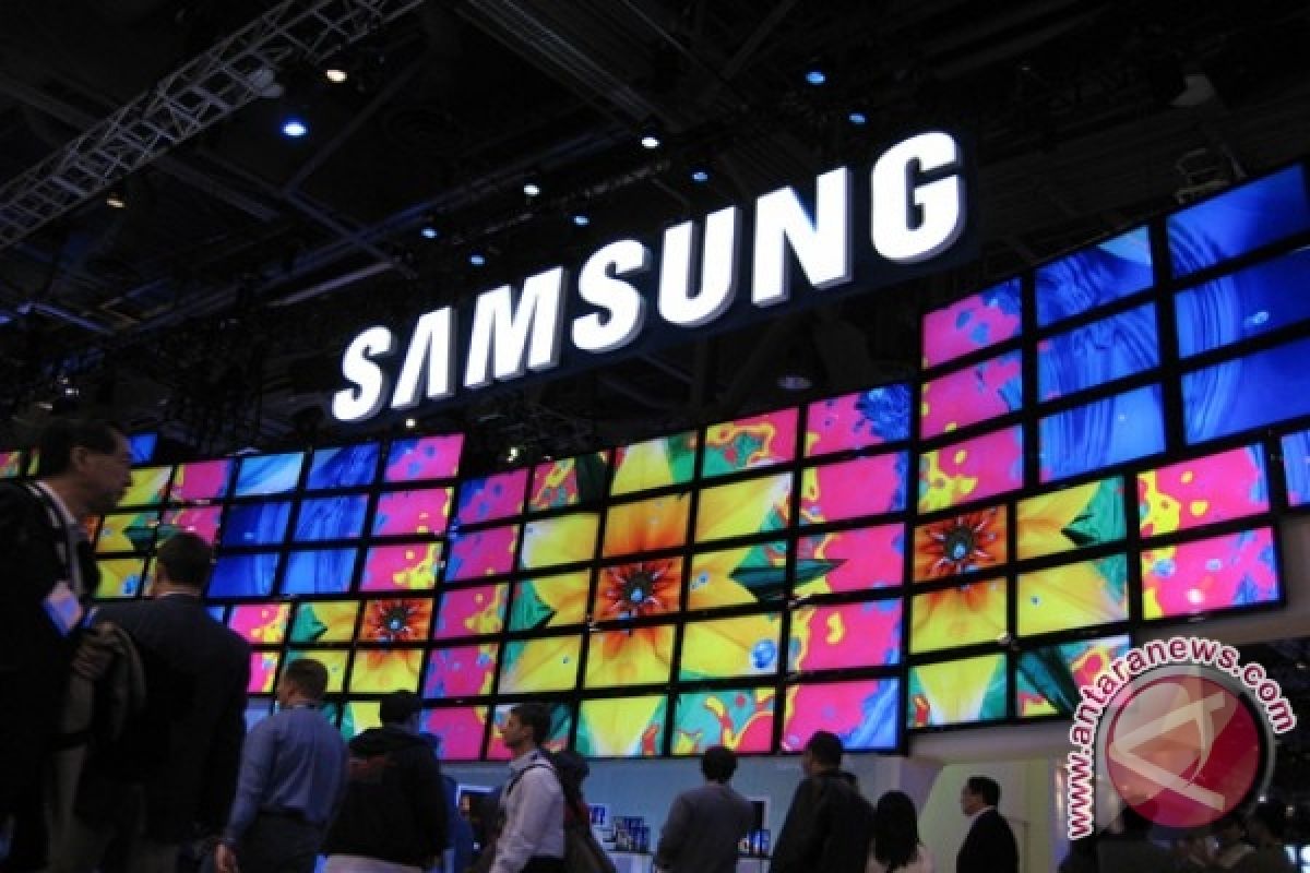 Samsung akan rilis ponsel layar lipat H1 2019