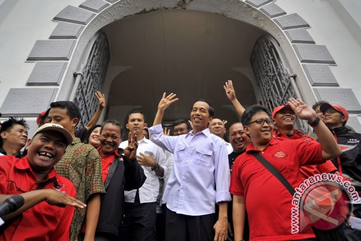 PDIP pimpin elektabilitas karena figur Jokowi
