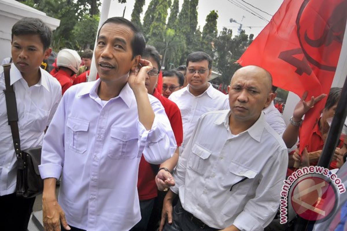 Jokowi jelajahi Serang 