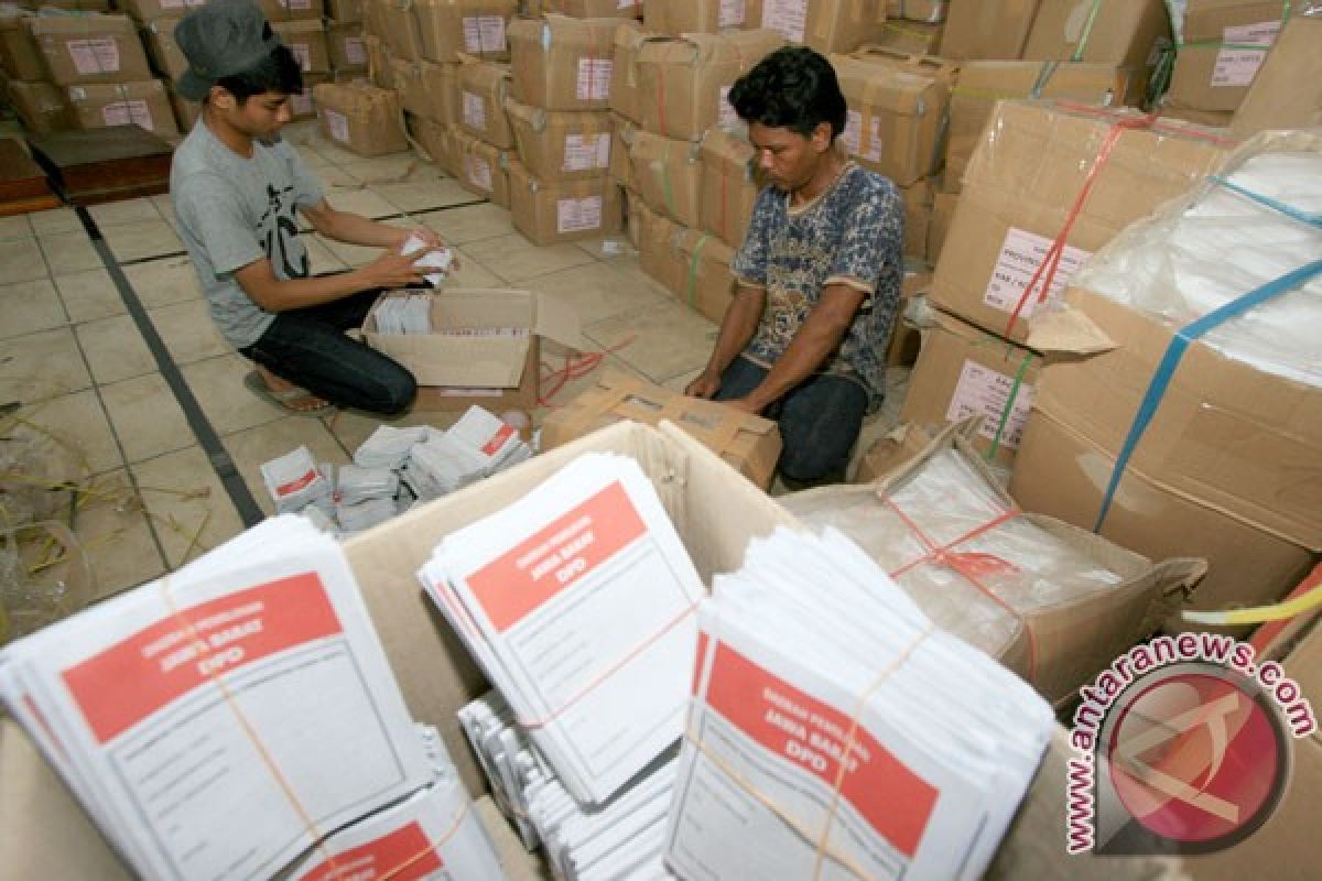 1,6 juta surat suara belum dicetak