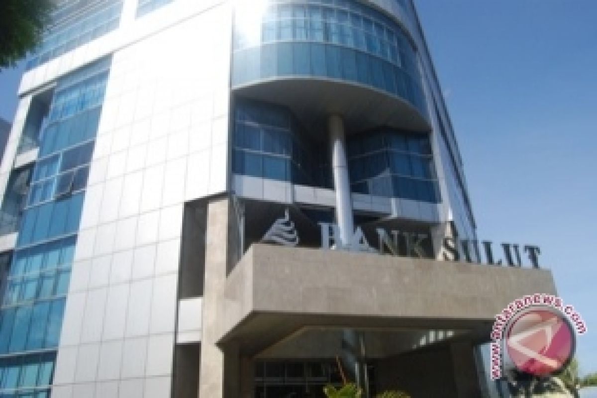 Bank Sulut salurkan KUR lembaga keagamaan 