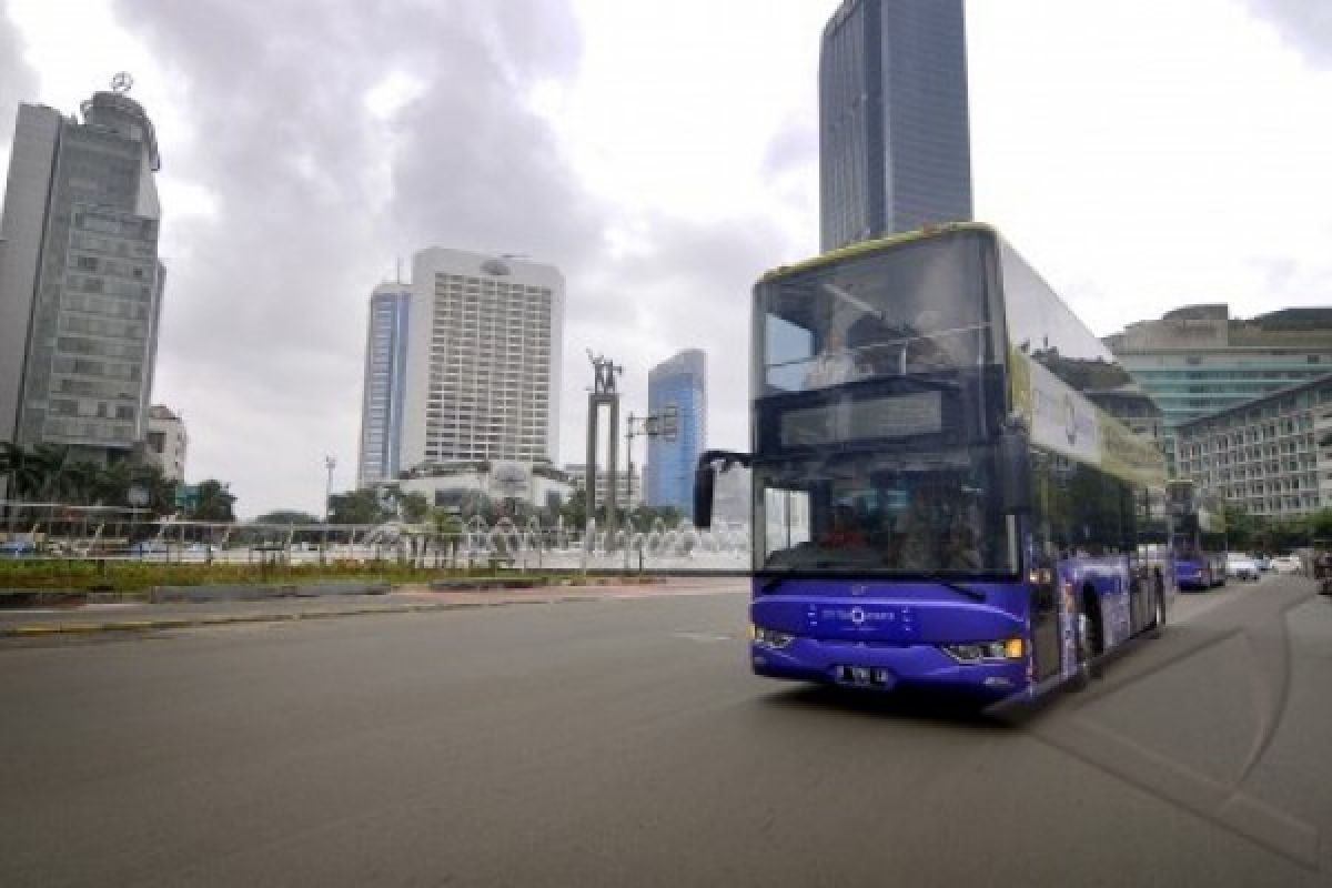 Ribuan Bus Pariwisata Besar Padati Kawasan GBK