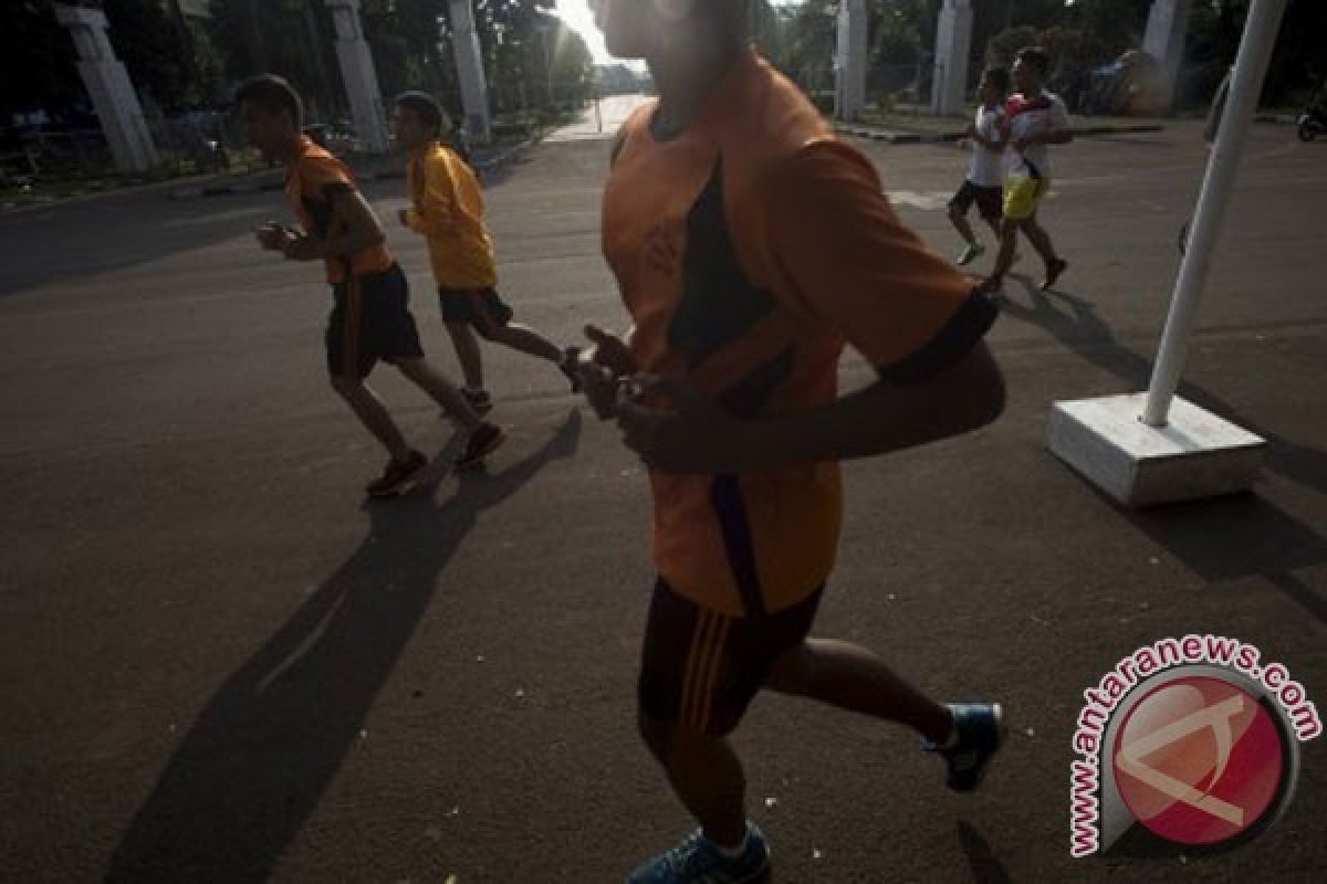 Minum sebelum makan terbukti bisa turunkan berat badan