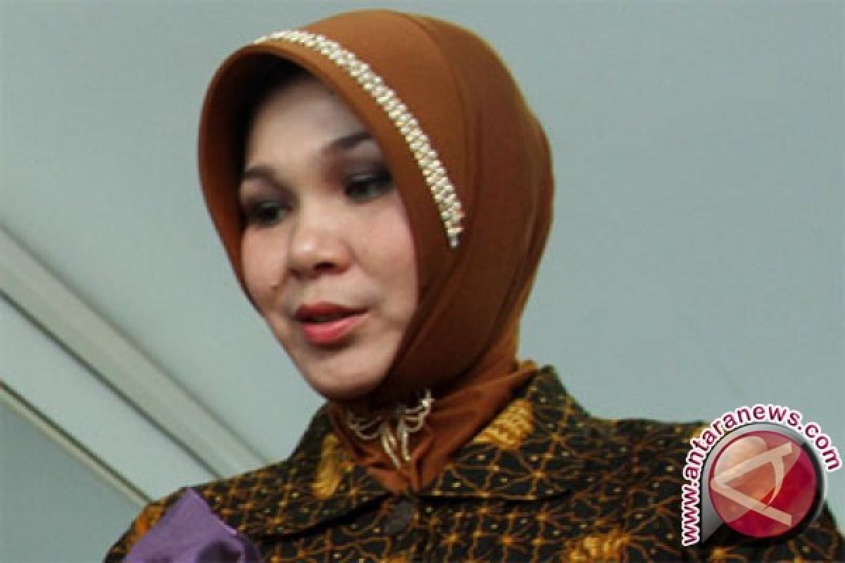 Wali Kota Banda Aceh Serahkan 20 Raqan Prolega
