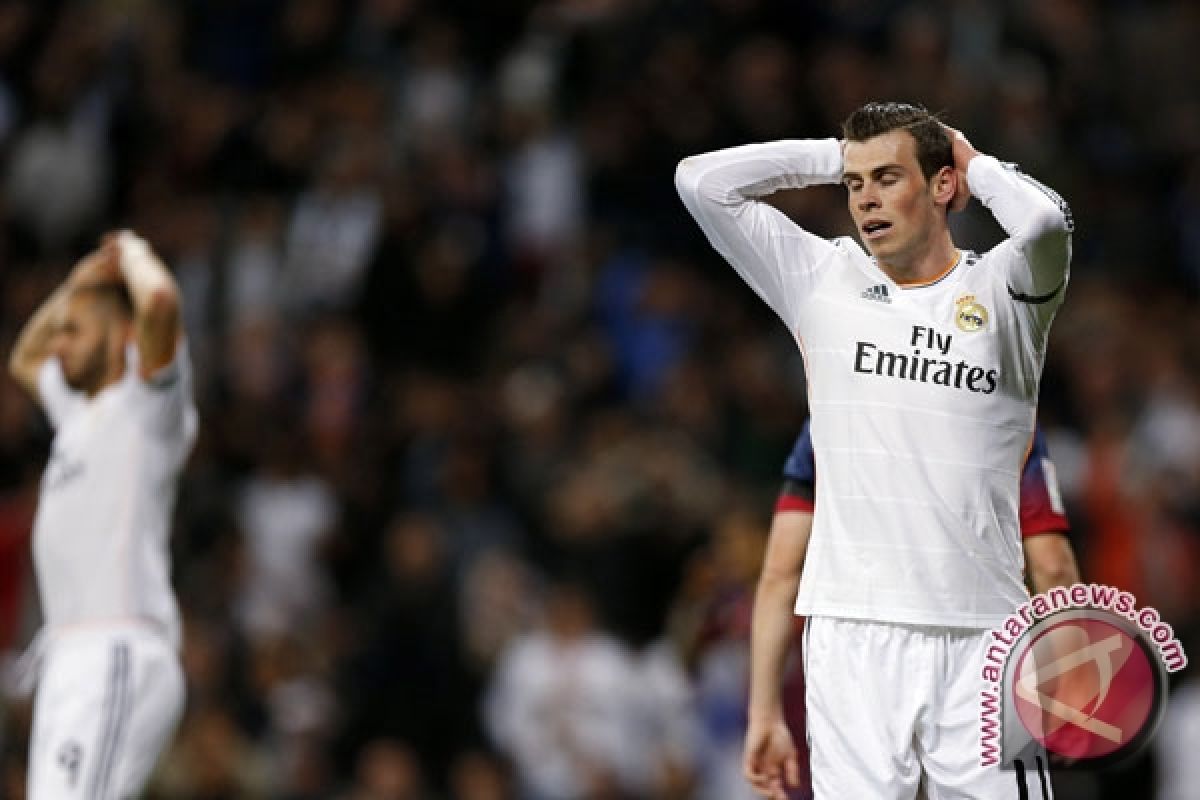 Bale diragukan dapat perkuat Real karena cedera betis