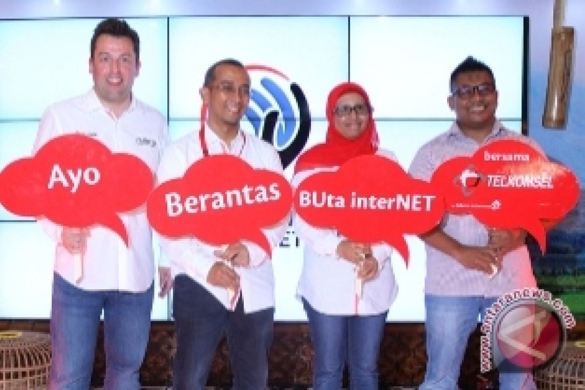 Telkomsel Ajak Pelanggan Untuk Berantas Buta Internet di Indonesia