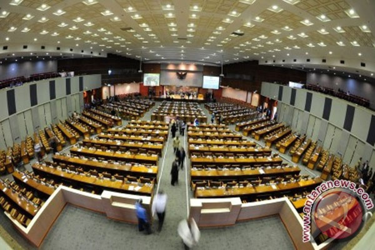 Women`s quality, not quantity, needed in parliament
