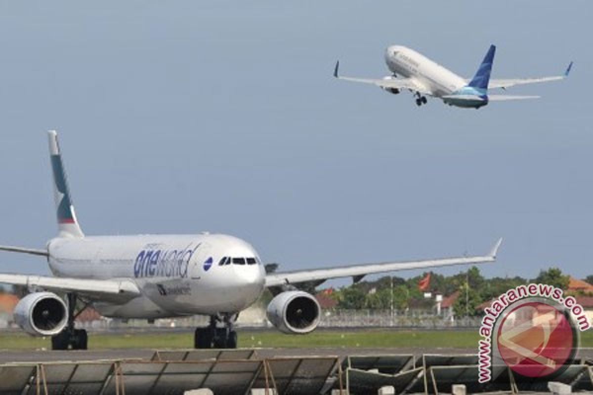 Penerbangan domestik dari Bali tertunda