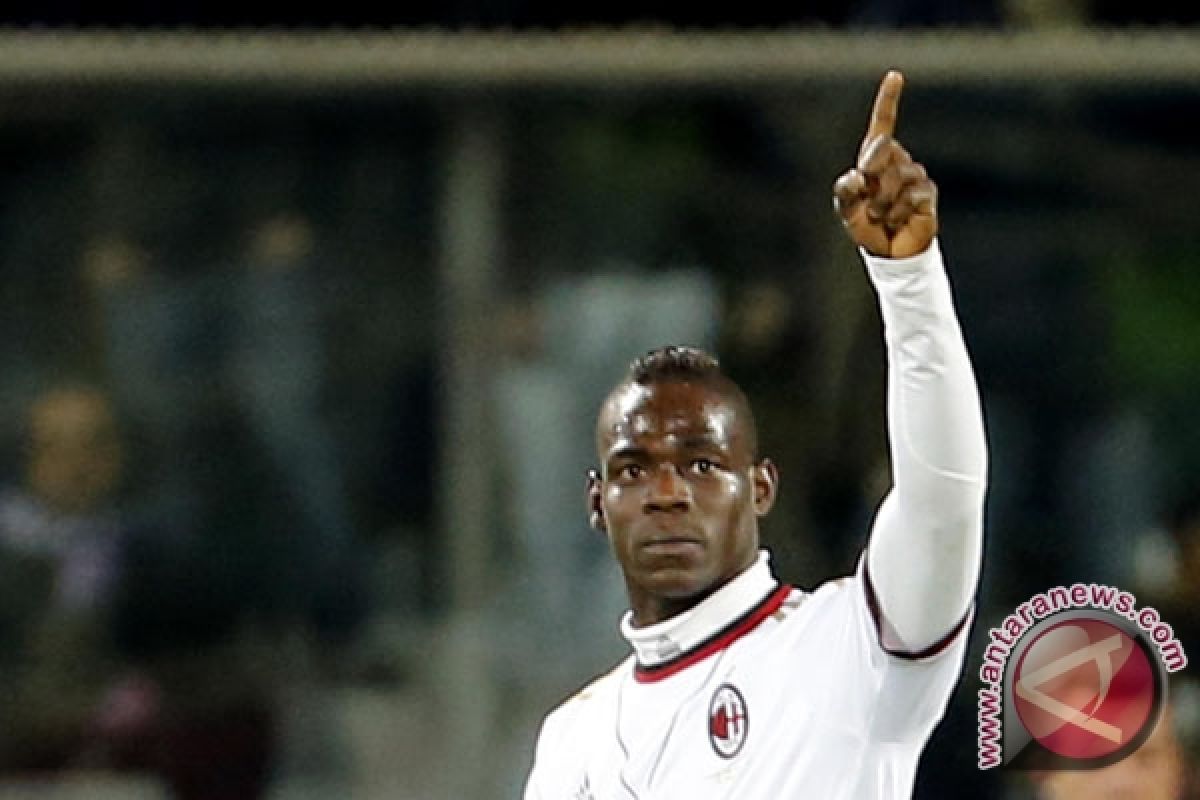 Agen: Balotelli bertahan di Liverpool