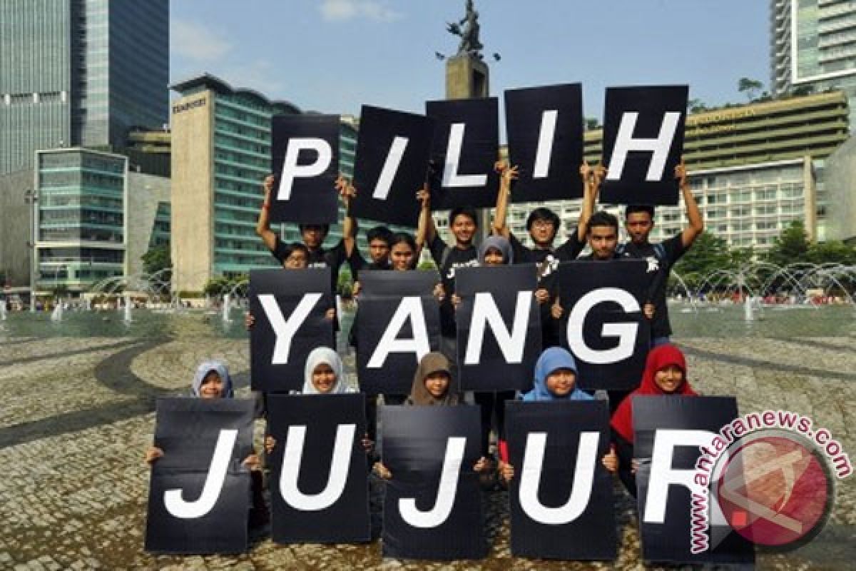 Tulisan tangan ungkap status cinta paling jujur