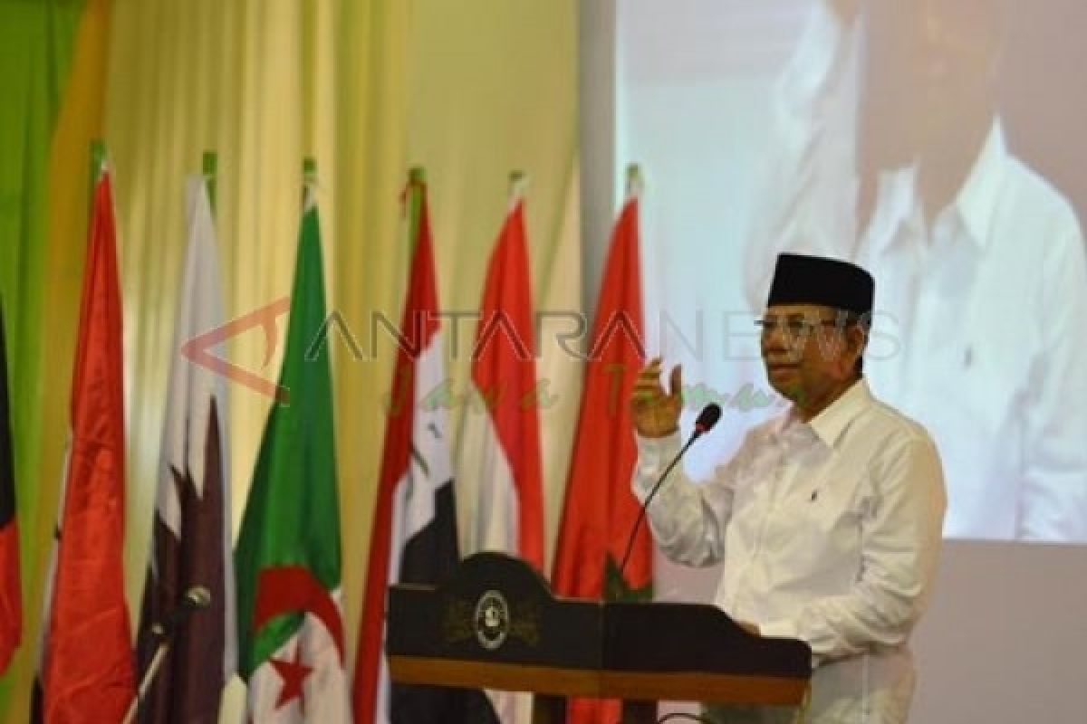 Hasyim Muzadi: ICIS tak berpihak ke paham Syiah