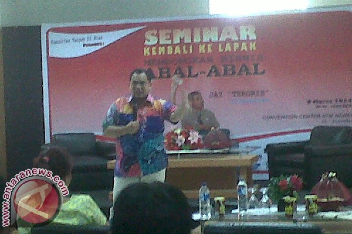 Mewaspadai Bisnis "Abal-Abal" 