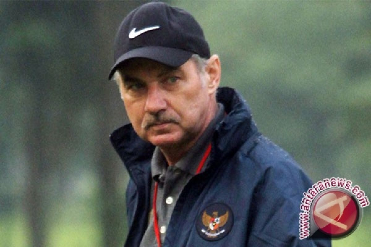 Walau Menang Agregat Gol, Riedl Tetap Puji Semangat Juang Timnas Indonesia