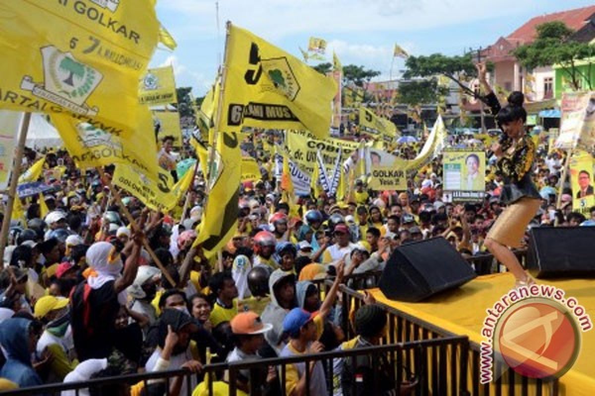 Golkar bisa saja ikut jejak Demokrat