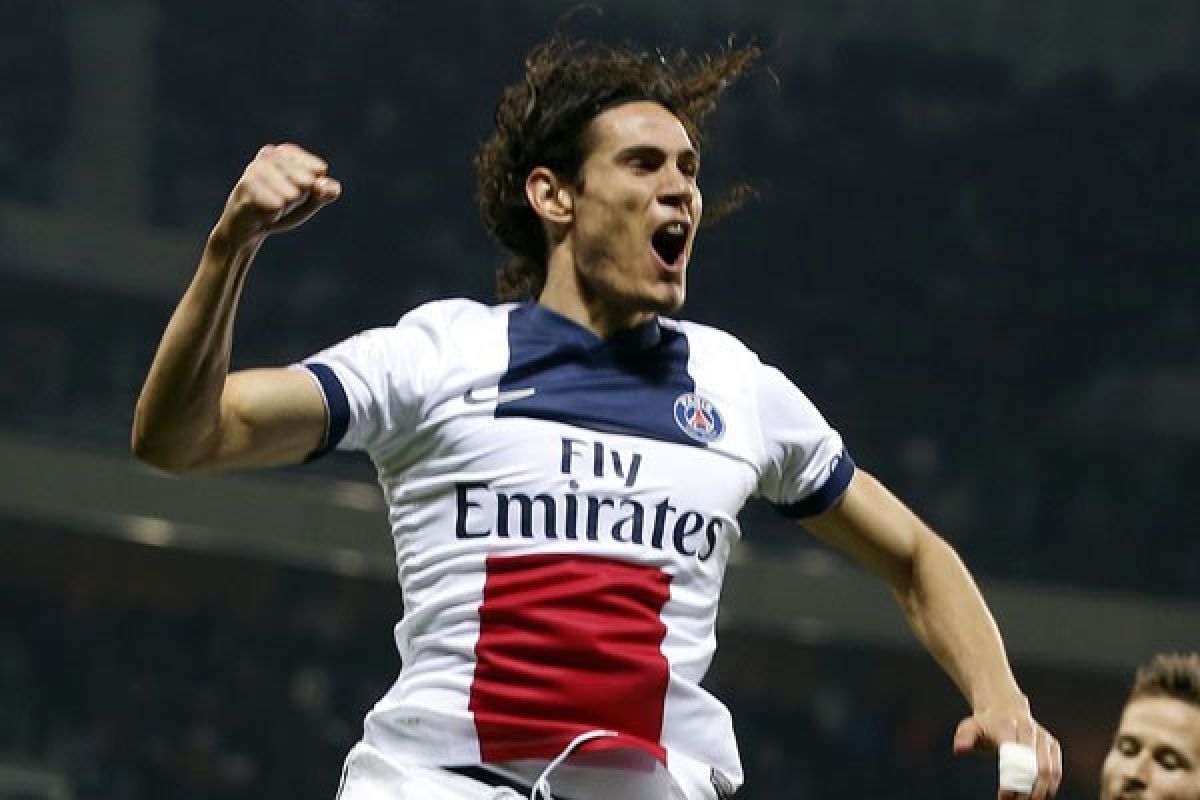 Gol Cavani antar PSG juarai Piala Liga